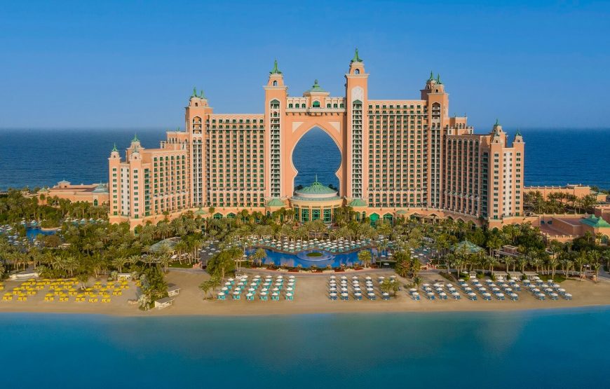 Dubai with Ski Dubai and Dubai Parks
