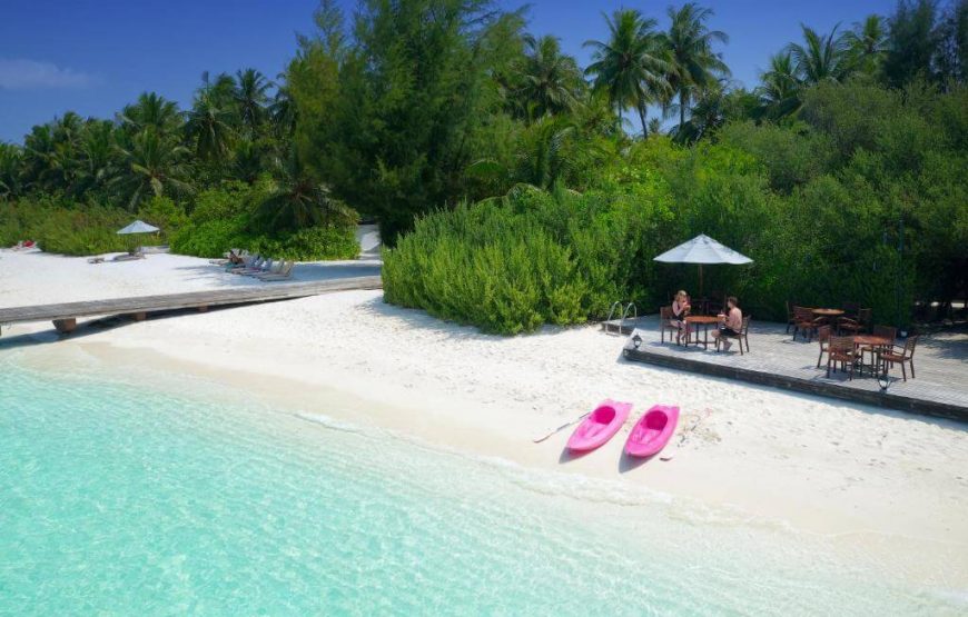 Embudu Village Resort